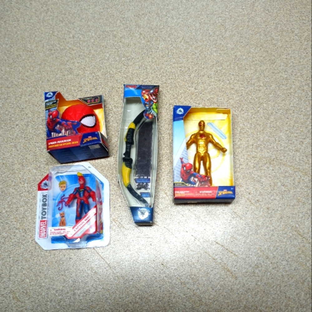 Disney\ Marvel mini brands